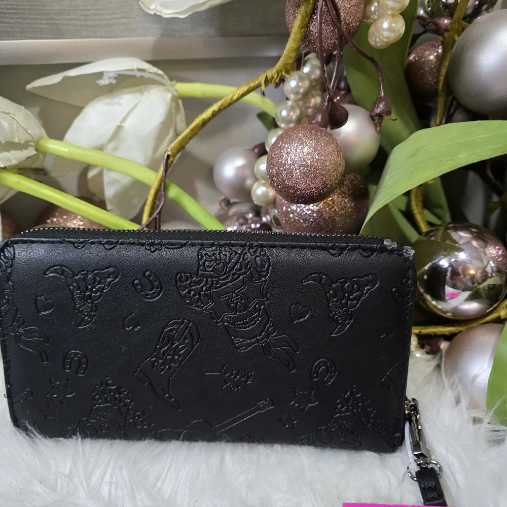 Betsey Johnson Black Embossed Western Skull Guitar Zip Around Wallet NWT